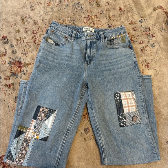Patchwork Light Blue Jeans - Picture 3 of 8
